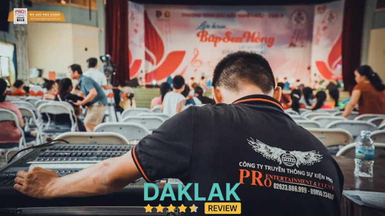 "Công Ty Pro – đối tác tin cậy mang đến sự kiện thành công và chiến dịch quảng cáo ấn tượng."