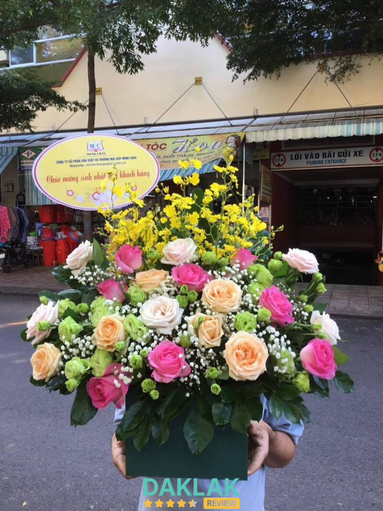 Hoa tươi – tình chân – gửi trọn yêu thương cùng Hoa Nhung BMT