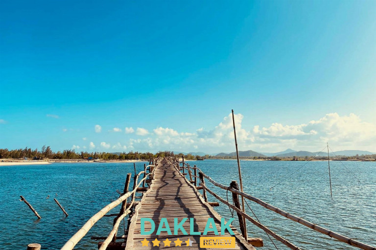 Cầu gỗ Ông Cọp – Mộc mạc giữa thiên nhiên