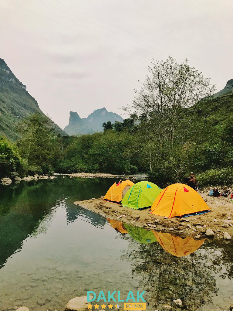 Làng Pá Mé không nằm trong nội đô nhưng được xem như “vệ tinh gần” của Buôn Ma Thuột