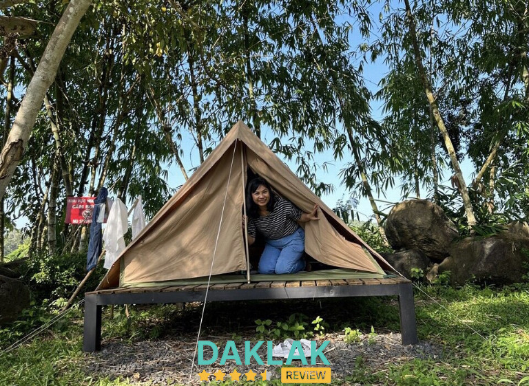 Lều cho thuê tập trung vào hai nhóm: lều cá nhân gọn nhẹ và lều setup đẹp cho picnic