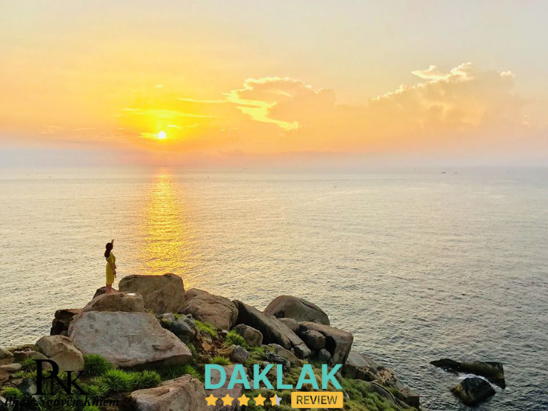 Gành Đỏ Phú Yên có nhiều góc sống ảo đẹp và ấn tượng cho du khách