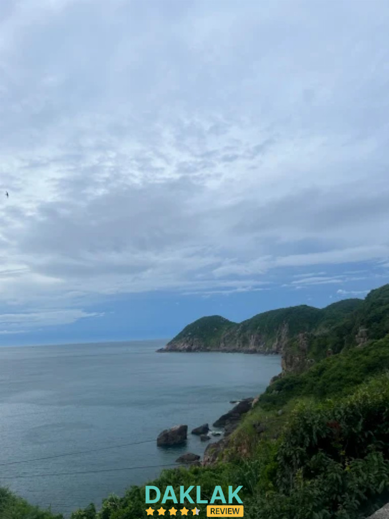 Dịch vụ của Nile Hotel làm tôi ấn tượng chính là sự nhiệt tình nhẹ nhàng — nhân viên lễ tân niềm nở