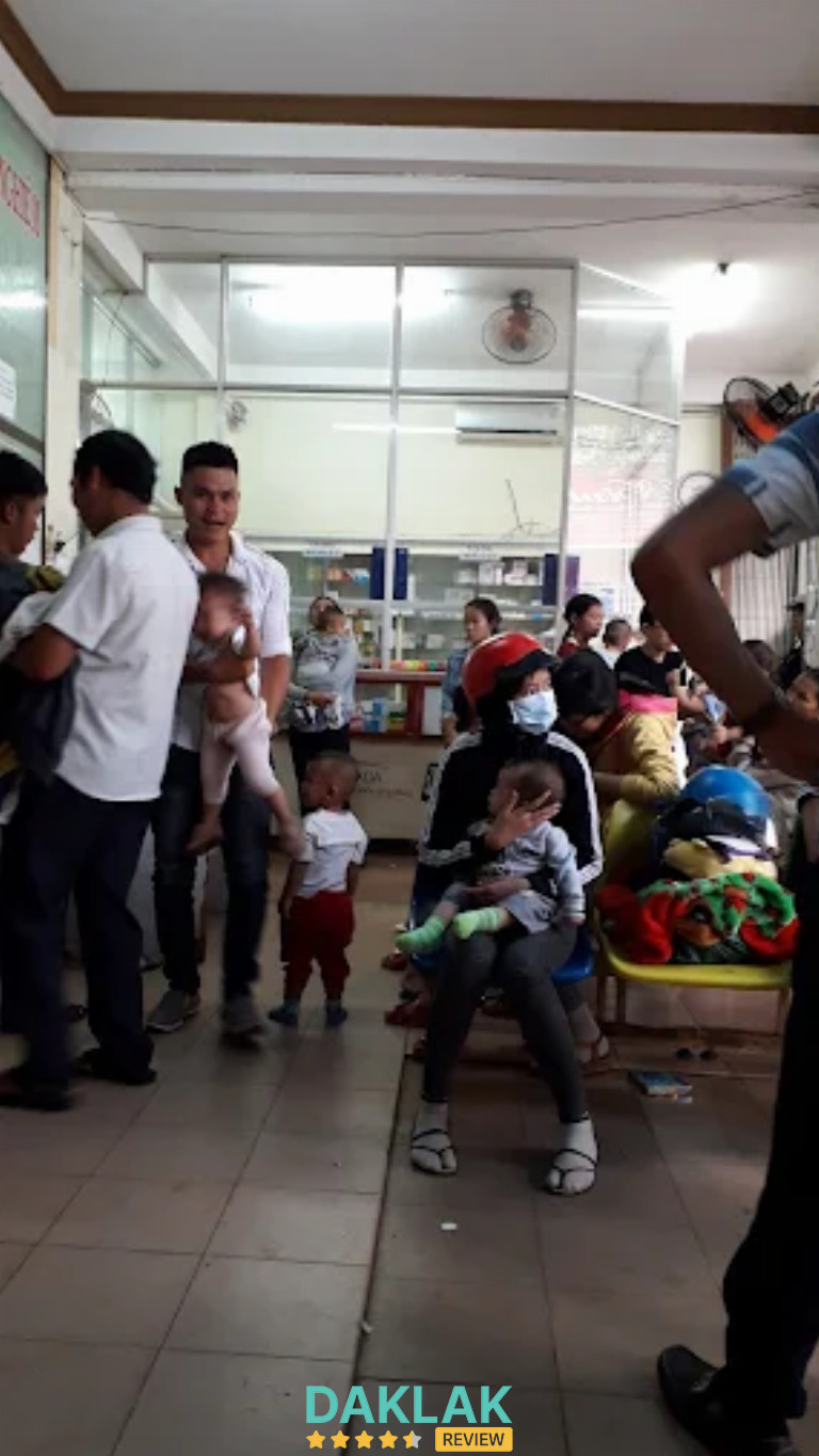 Mặt tiền Phòng Khám Đa Khoa Tư Nhân Nhi Đồng tại Buôn Ma Thuột – cơ sở khám nhi uy tín và dễ nhận biết