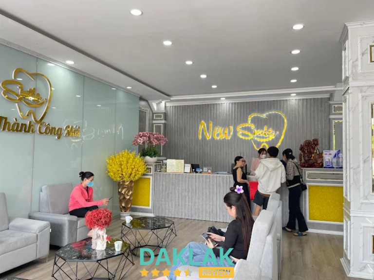 Nha khoa Quốc tế New Smile 215 Hùng Vương – phòng khám răng uy tín