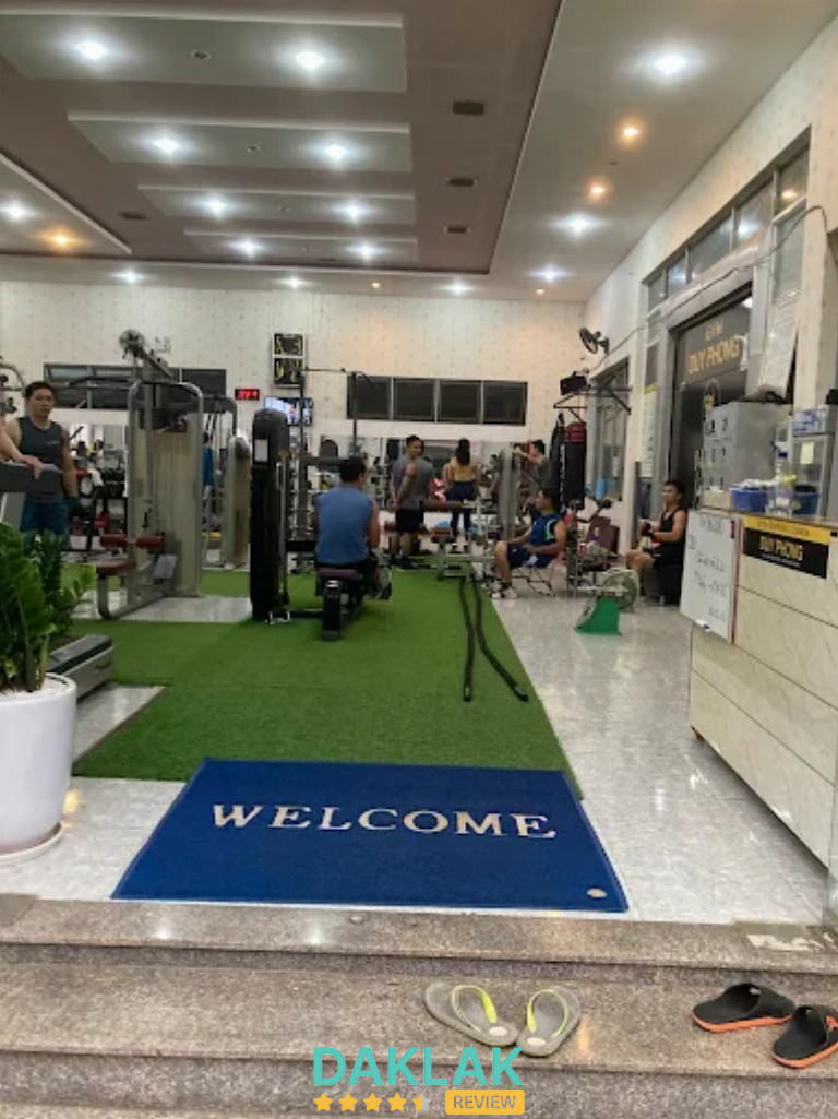 Phòng gym Đắk Lắk Gym Duy Phong – không gian sạch, phù hợp cả nam và nữ
