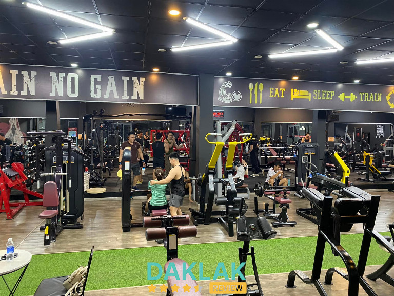 Phòng gym Đắk Lắk DL Fitness – không gian thân thiện, trang bị đầy đủ