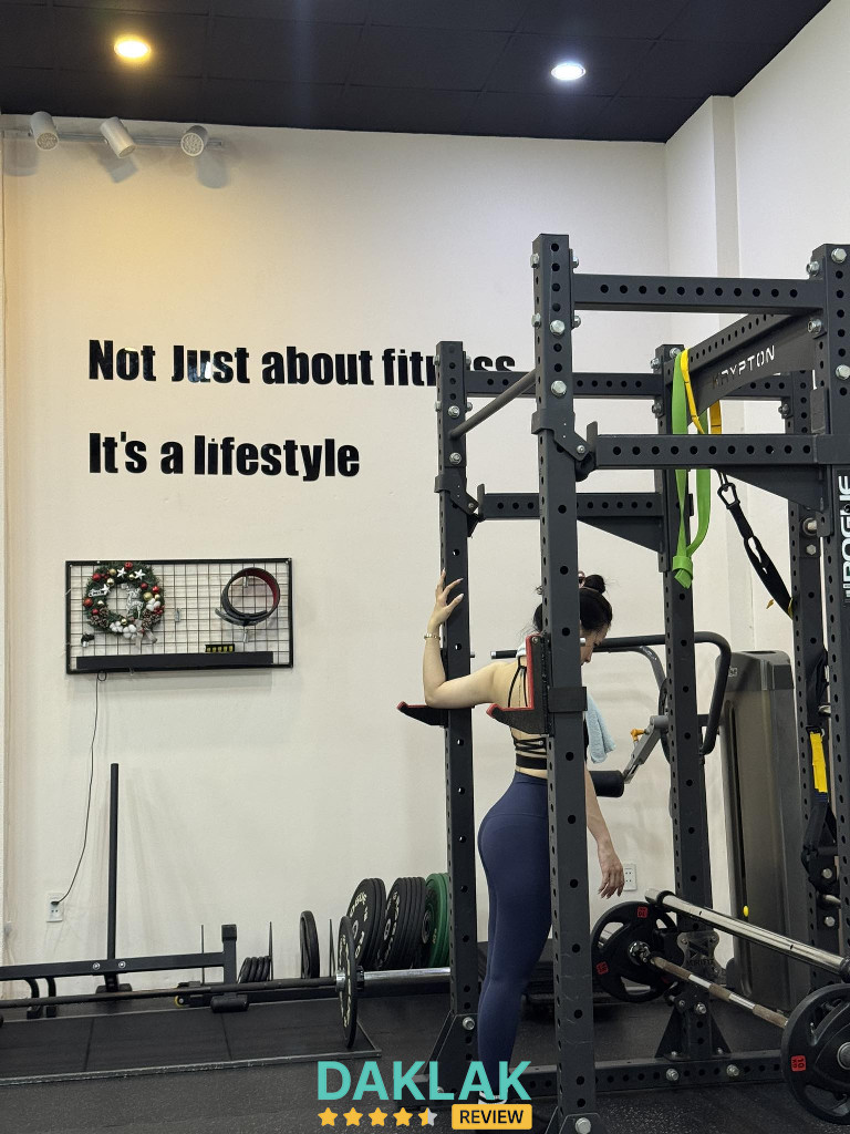 Who Fit Buôn Ma Thuột – phòng gym Đắk Lắk dành riêng cho phái nữ, không gian hiện đại