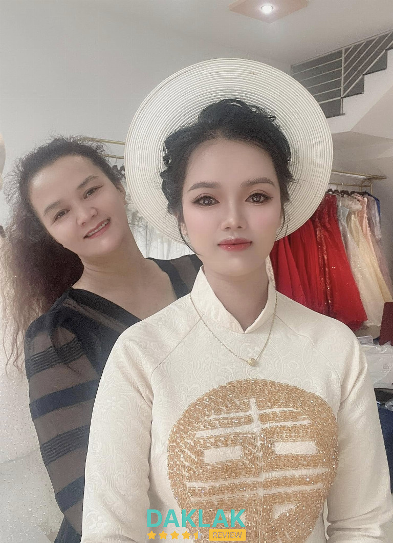 Áo Cưới Thanh Hiếu – lựa chọn “an toàn” cho cô dâu thích thanh lịch