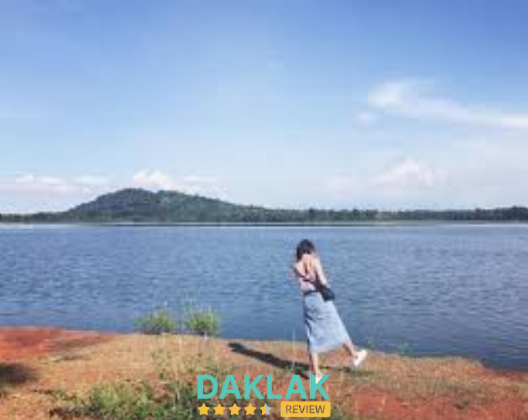 Người Ea Kao – hiền như nước hồ